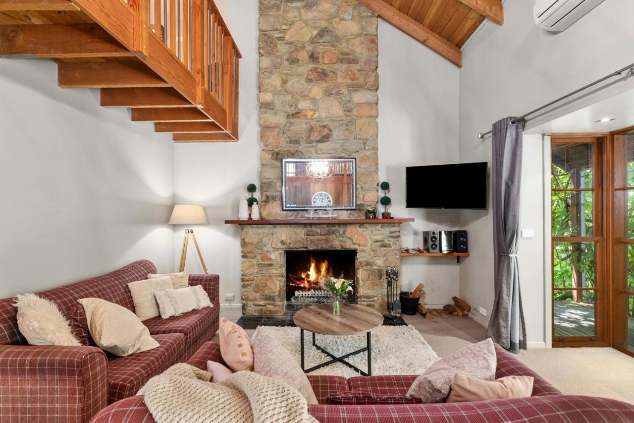 Stonehenge Retreat Villa แบลเลอแรต ภายนอก รูปภาพ